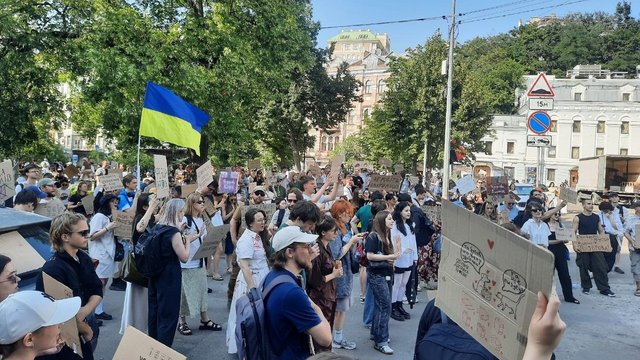 Kyiv protesters demand Fedorov's reinstatement after sacking