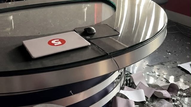 Офіс і студію "5 каналу" пошкоджено внаслідок російського обстрілу Києва