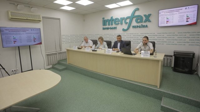 Понад 37% медиків та майже 26% пацієнтів негативно оцінюють стан системи охорони здоров'я – експерти