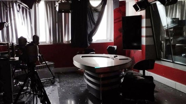 Офіс і студія "5 каналу" пошкоджено внаслідок російського обстрілу Києва