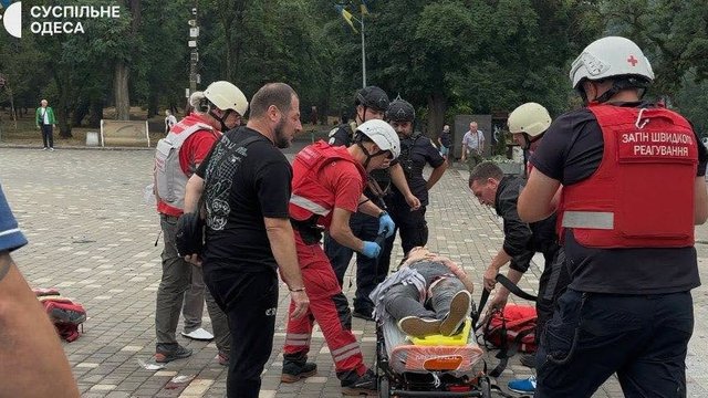 УЧХ надавав допомогу тим, хто постраждав від комбінованої атаки РФ на Одесу