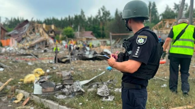До 11 збільшилася кількість загиблих внаслідок російського удару по Київщині 24 липня – прокуратура