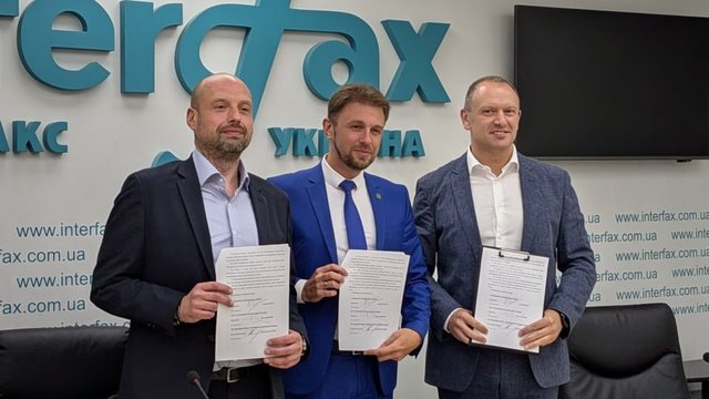 АУБ, ЛСОУ и ОРСК подписали меморандум о сотрудничестве на финансовом рынке