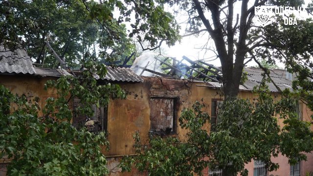 В результате атаки российских БПЛА на Одесскую область погибла женщина, повреждена гражданская инфраструктура – ОВА