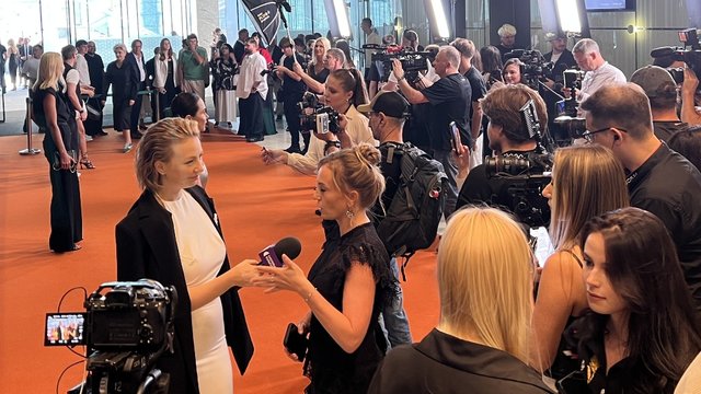 Фильм "Ты – Космос" режиссера Острикова стал лауреатом кинопремии "Золотая Дзига"