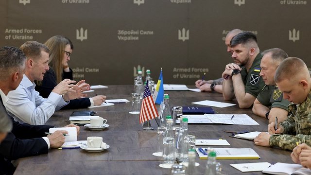 Сирський обговорив із командувачем спецмісії НАТО критичні потреби ЗСУ