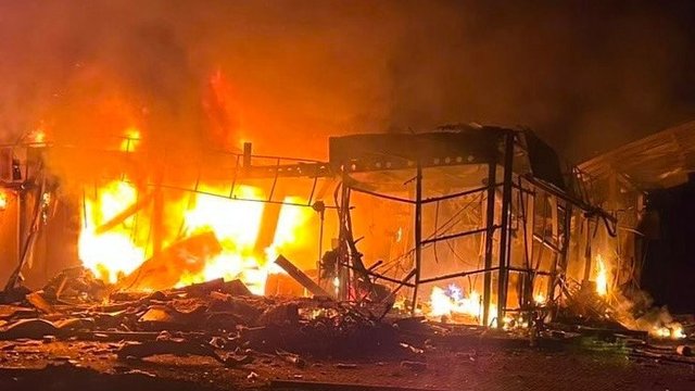 На Дніпропетровщині ворог атакував п'ять АЗС: відомо про загиблу жінку та трьох постраждалих