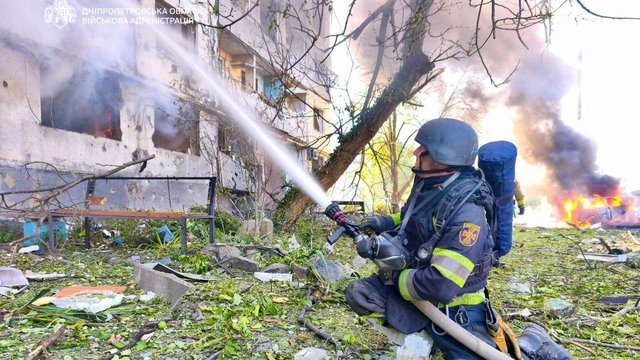 Дві людини загинули, ще вісім поранені через удар КАБами по Павлограду