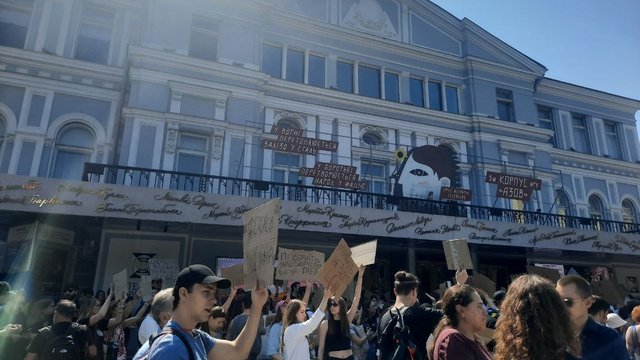 Kyiv protesters demand Fedorov's reinstatement after sacking