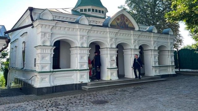 Киево-Печерская лавра открыла Дальние пещеры для паломников и посетителей