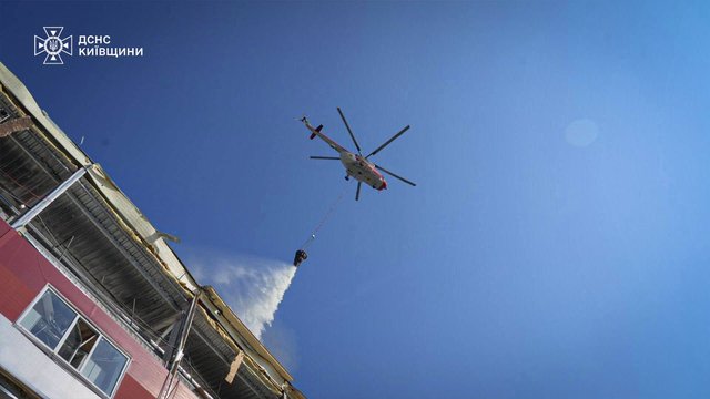 Завершена ликвидация масштабного пожара в Киевской области, возникшего в результате атаки РФ, – ГСЧС