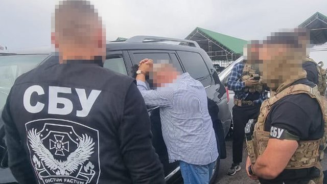 СБУ та Нацполіція затримали екснардепа, який організував схему для ухилянтів