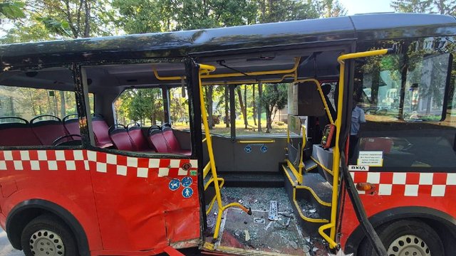 Traffic accident involving bus in Kharkiv injures 9