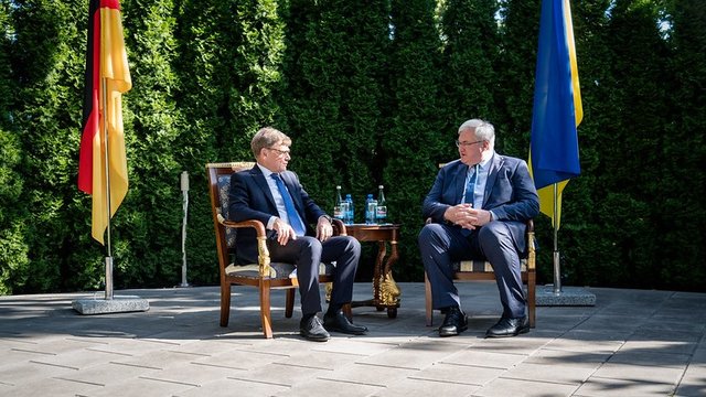 Германия выделяет EUR50 млн на гумпомощь Украине и EUR10 млн в фонд CAP НАТО – глава МИД