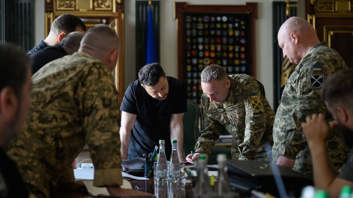 Zelenskyy: Partner supplies of air defense missiles drop threefold in H1 2026