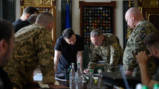Постачання ракет для ППО від партнерів у першому півріччі 2026 скоротилося втричі порівняно з 2025 роком – Зеленський