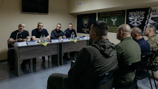 Глава МВС: На Чернігівщині триває евакуація, з небезпечних територій вдалося вивезти майже 180 людей, зокрема 61 дитину