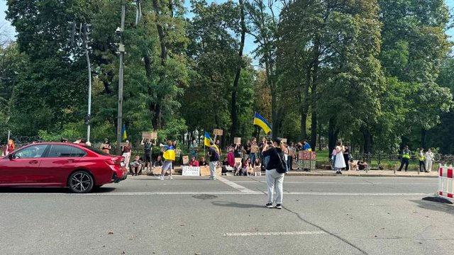 Rally for Fedorov's return as minister near Rada draws about 20 participants