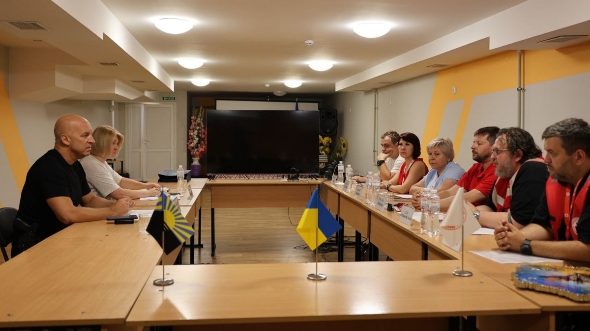 Donetsk region to get 21 mobile shelters with URCS support - regional administration head