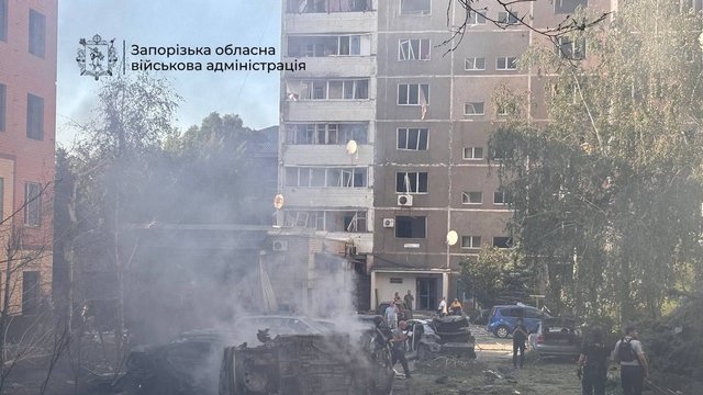 Відомо вже про 11 поранених через удар по Запоріжжю
