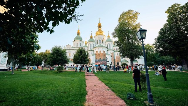 КіноБукет на Bouquet Kyiv Stage представить допрем'єрні покази українських фільмів