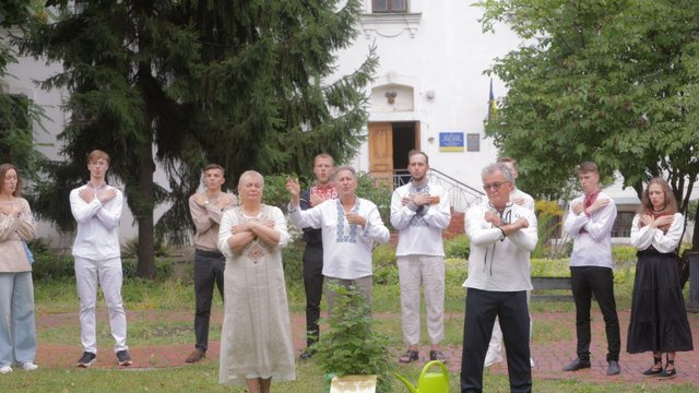 Ninth Bouquet Kyiv Stage festival opens in Ukrainian capital