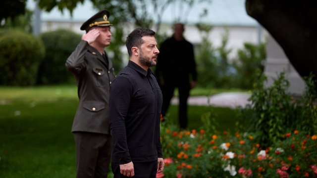 Зеленський прийняв вірчі грамоти від послів чотирьох країн і обговорив з ними розвиток торговельно-економічних відносин