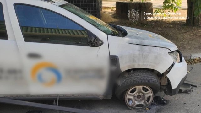 Росіяни атакували підприємство в Запоріжжі, пошкоджено службовий автомобіль