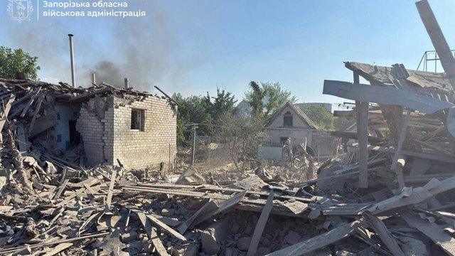Одна людина загинула, ще одна може бути під завалами через атаку КАБами на Запоріжжя