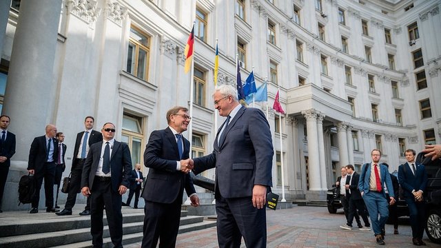 Вадефуль у Києві: Ви можете покладатися на Німеччину, наша підтримка не зменшиться