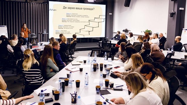 "Кернел" спільно із We build Ukraine та "Зміст.Центр аналізу політики" запустили навчальну програму ППП для громад