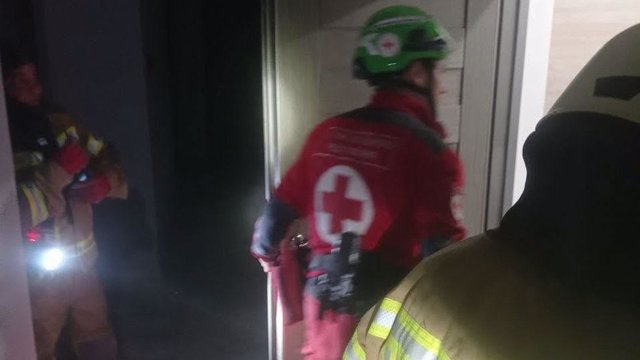 УЧХ працював на ліквідації наслідків нічних повітряних атак РФ на Київ та Одесу