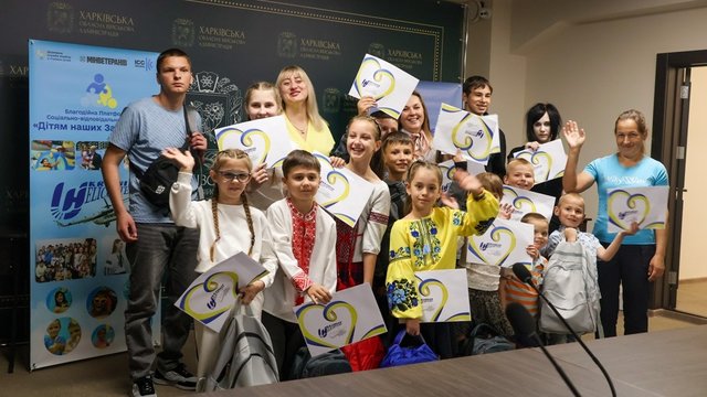 Соціально-відповідальний бізнес готує дітей загиблих Захисників до навчального року