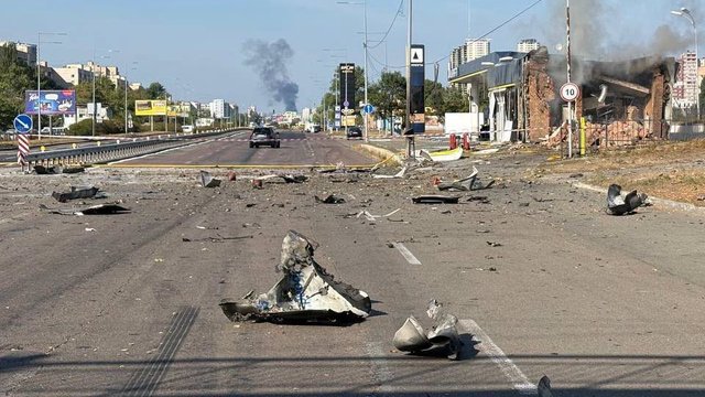 Двоє людей загинули внаслідок атаки на АЗС у Києві, ще шестеро постраждали – Кличко