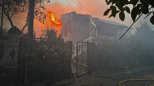 В Обухівському районі травмовано жінку, пошкоджено 3 приватних будинки – КОВА