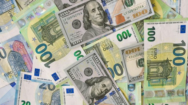 Готівкові курси валют у банках регіонів на 23 вересня