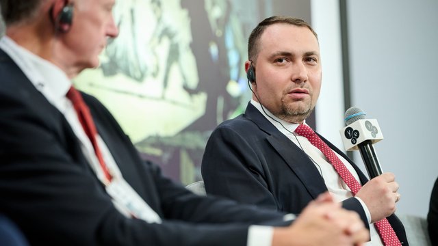 Україна закликає ЄС зберегти санкції проти Усманова та Фрідмана – керівник ОП Буданов