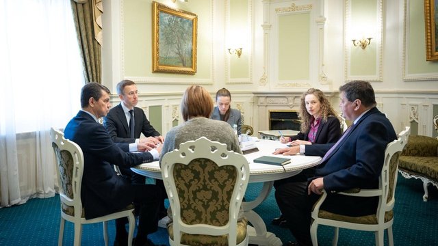 Корецкий обсудил с послом Великобритании ускорение поставок средств ПВО и финансирование Сил обороны в 2026-2027гг