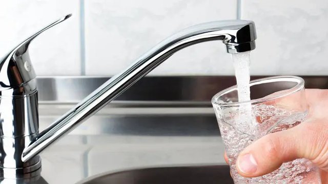 Київрада підтримала поступове підвищення тарифу на воду та водовідведення, наразі – 63,79 грн за кубометр