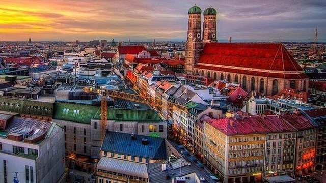 Премьер-министр Баварии призвал лишить военнообязанных украинцев социальных выплат