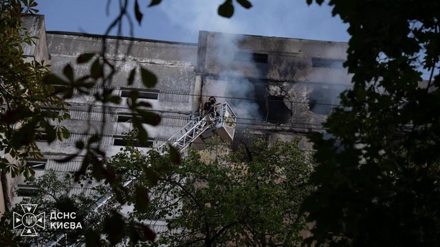 Number injured in Russian attacks on Kyiv rises to 14, including a child