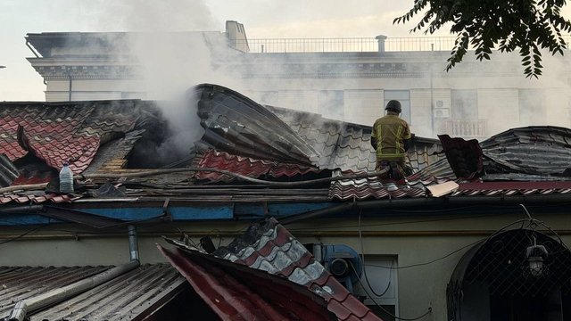 У Запоріжжі внаслідок двох ударів пошкоджено будівлі та приватні будинки, без поранених – ОВА