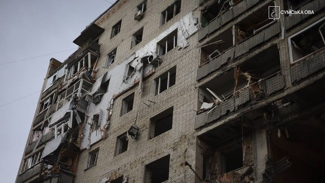 Після вчорашнього удару КАБ по Сумах 7-річний хлопчик перебуває в реанімації, його батьки загинули
