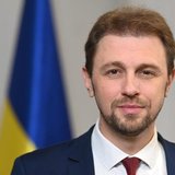 Росія платить за війну економікою майбутнього