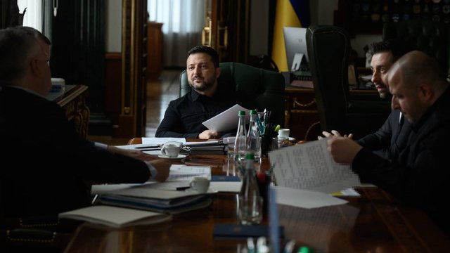 Зеленский перед встречей с представителями президента США: Украина всегда занимает и будет занимать конструктивную позицию в отношении прекращения войны