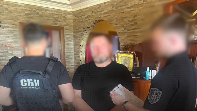 На Закарпатті викрили двох військових за спробу незаконно переправити чоловіка через кордон