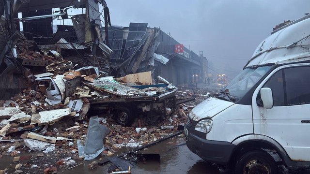 Russian strikes destroy Branch No. 6, damage Nova Poshta sorting depot in Kyiv