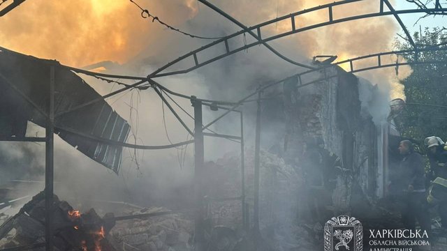 Жінка загинула, дитина зазнала важких опіків внаслідок удару БпЛА по приватному будинку в Харківській області