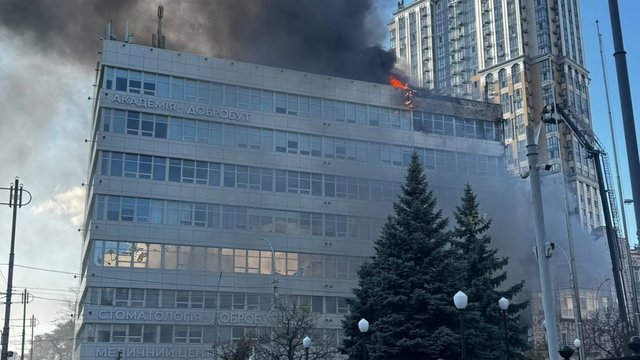 В Киеве 24 пострадавших в результате российских атак в понедельник, из них трое детей – мэр
