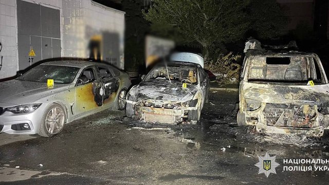 В Киеве задержали мужчину, который поджег военный автомобиль, – полиция